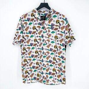 NWT A-Lab Shroomie White Short Sleeve Button Up Shirt Men’s Medium